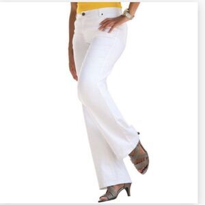 Roaman’s White Bootcut Jeans 14W Petite